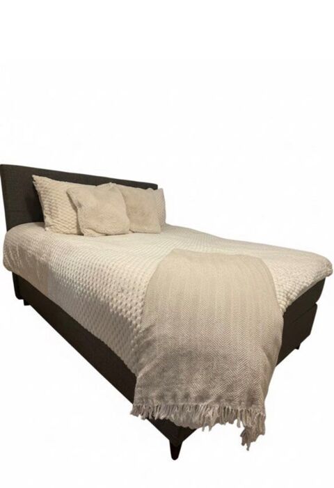 lit 160x200 650 Saint-tienne (42)