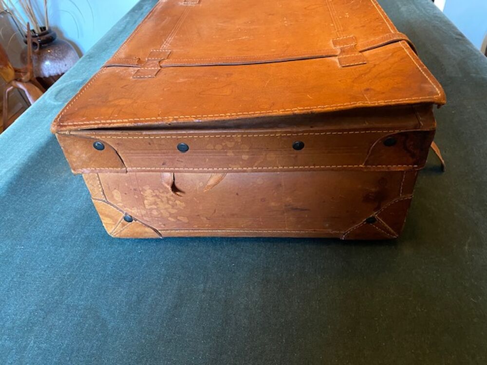 Valise Vintage en Cuir Fauve 