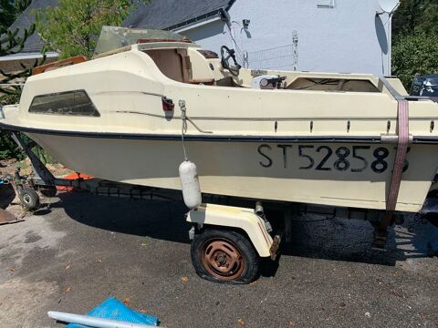 Bateaux à moteur Pêche-promenade 1982 occasion Mesquer 44420