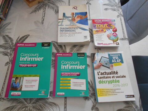 Livres d'�tudes d'infirmier IFSI 2 �chenoz-la-M�line (70)