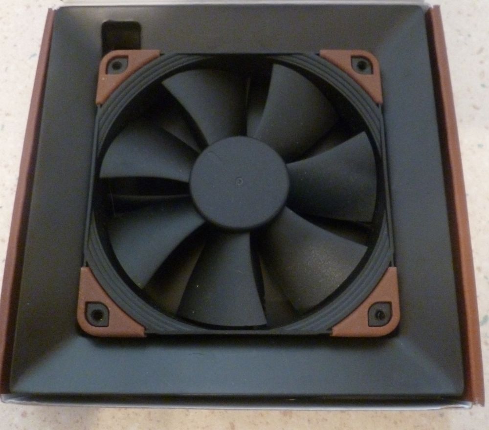 Noctua nf-p12 industrial 3000 PWM Matériel informatique