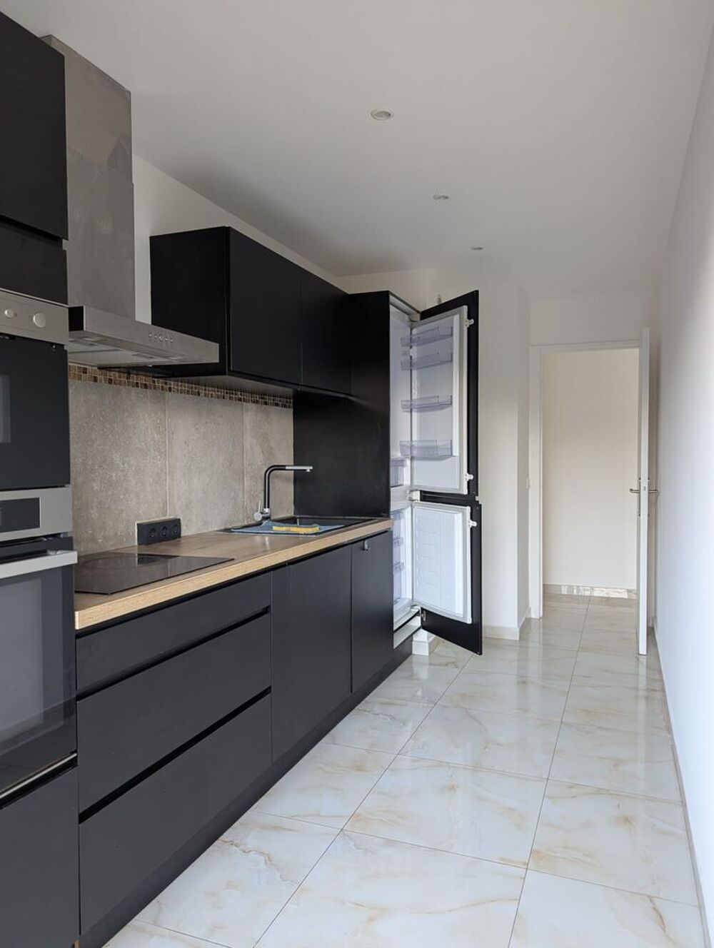 Location Appartement ? Superbe T2 lumineux avec véranda de 12 m² Le cannet