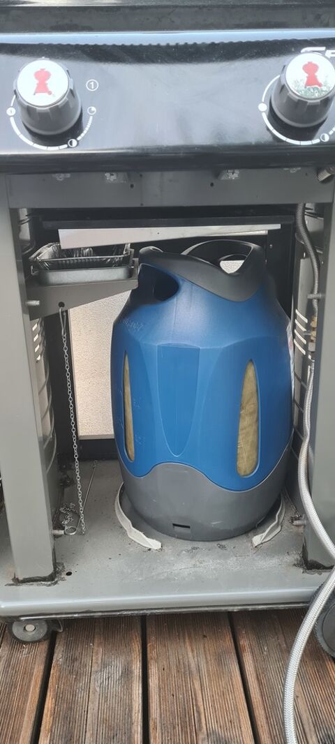 Bouteille de gaz bleue pour barbecue 20 Angers (49)