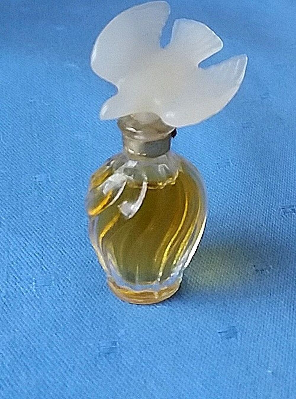 Miniatures de parfum &agrave; 3,50  