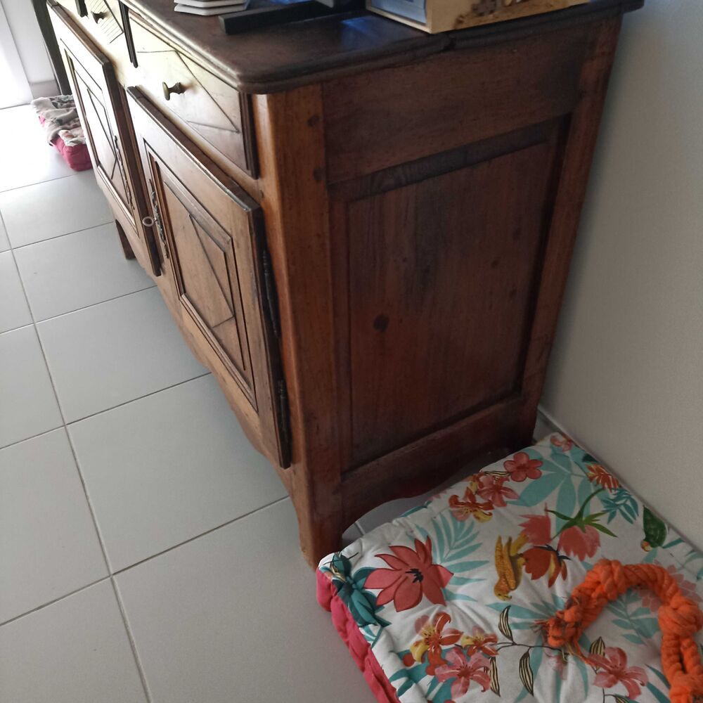 Buffet deux portes d&eacute;but 20 &egrave;me 