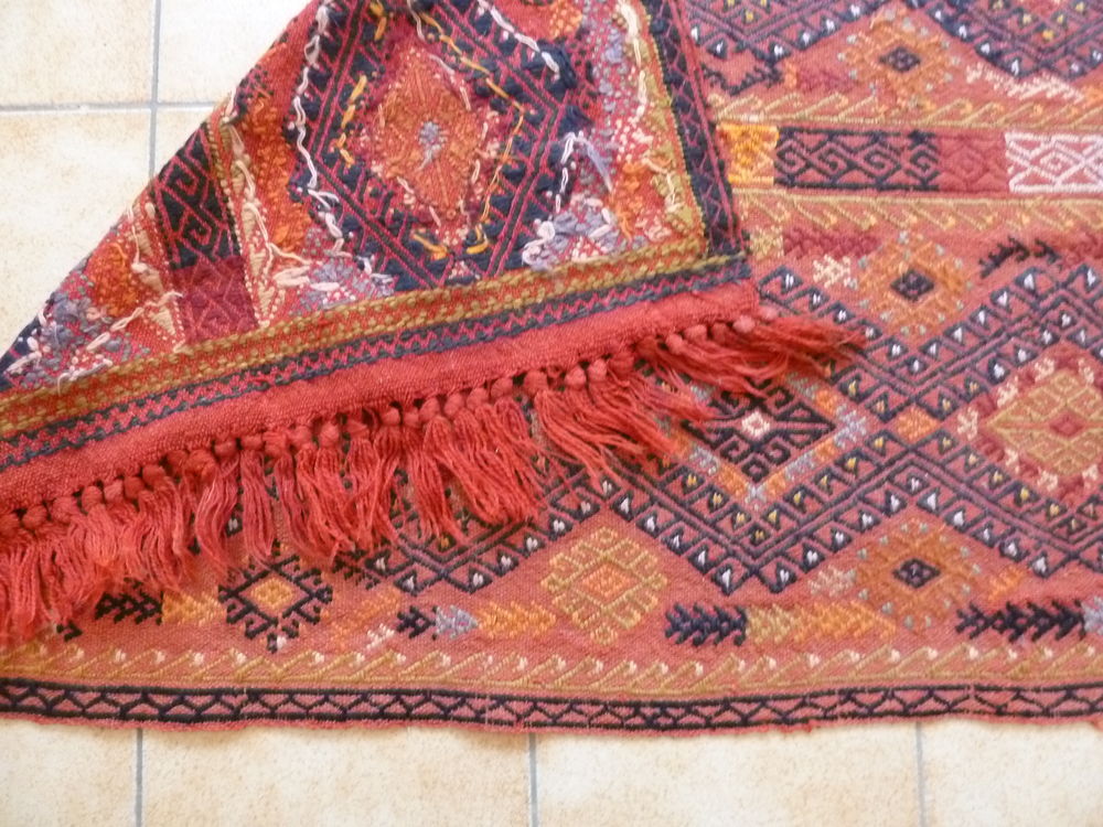 Tapis cicim nomade Turquie,
130 cm x 88 cm Décoration