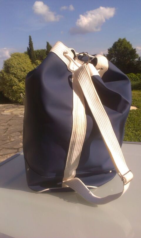 Joli SAC fourre-tout pliable bretelle tissu tout Neuf 8 Blaye (33)