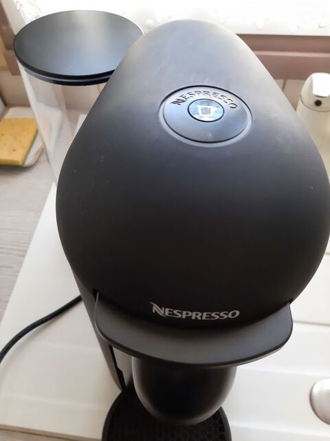 CAFETIERE NESPRESSO 35 Montigny-lès-Cormeilles (95)