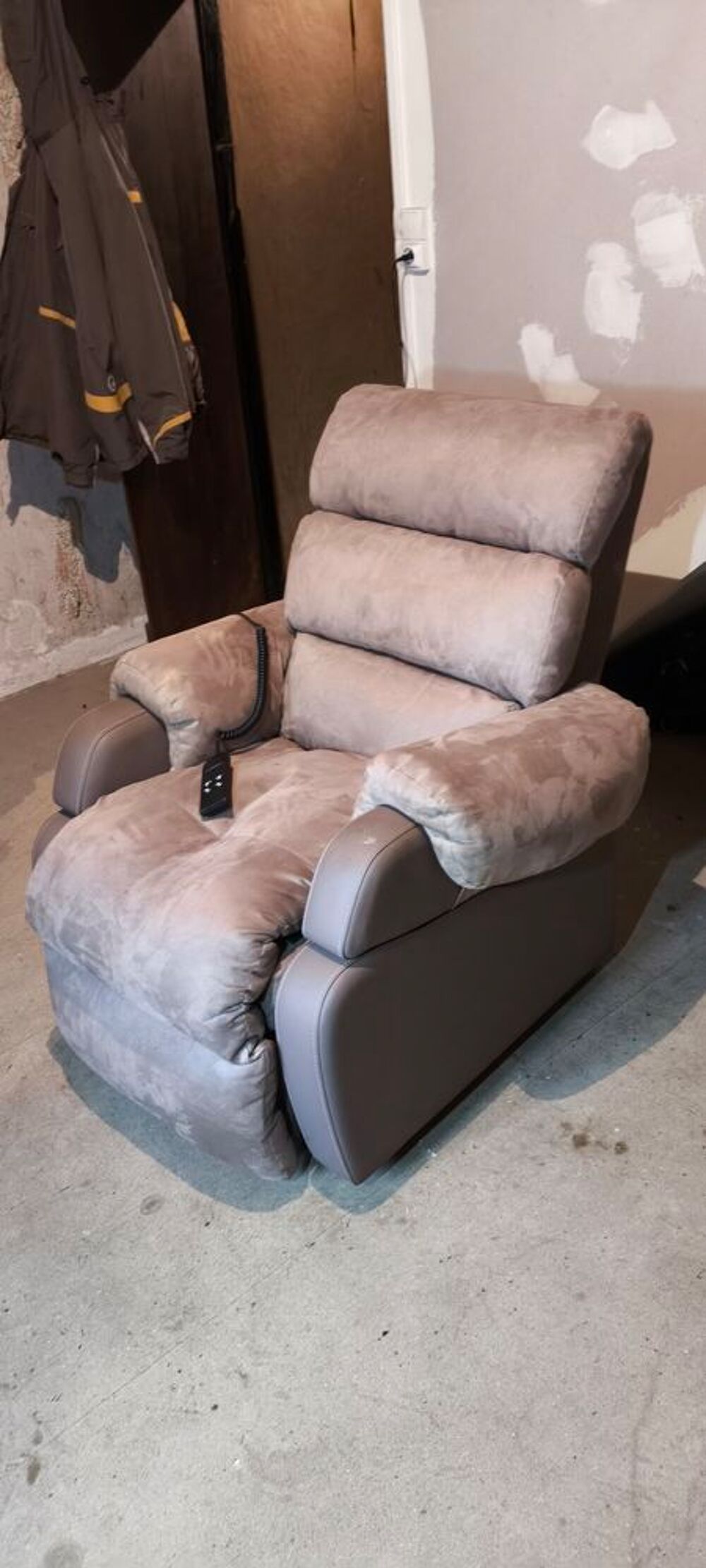 FAUTEUIL RELAXATION Meubles