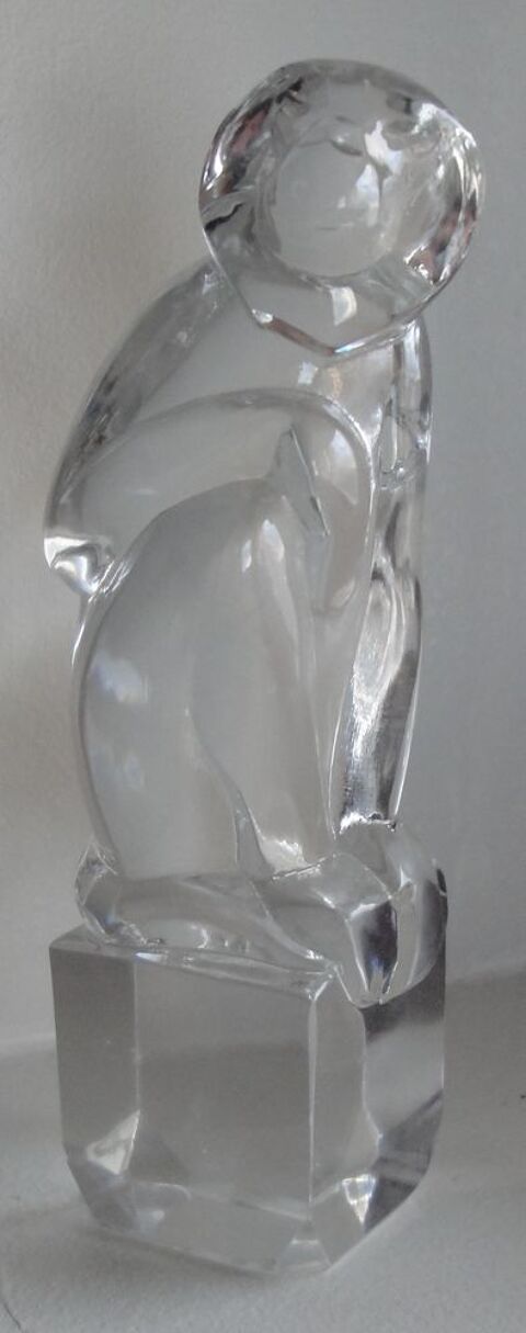 Statuette en verre ou cristal 25 Paris 12 (75)
