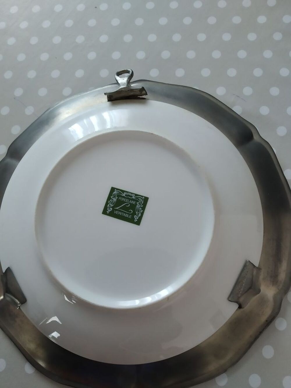 Assiette porcelaine entourage &eacute;tain Décoration