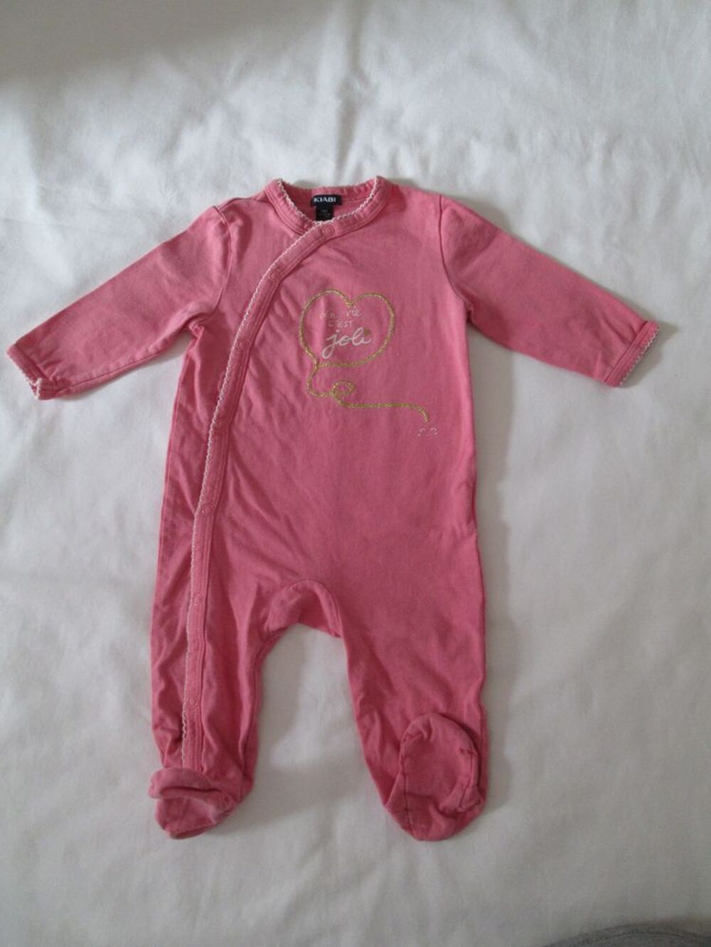 Pyjama rose motif dor&eacute; Vtements enfants
