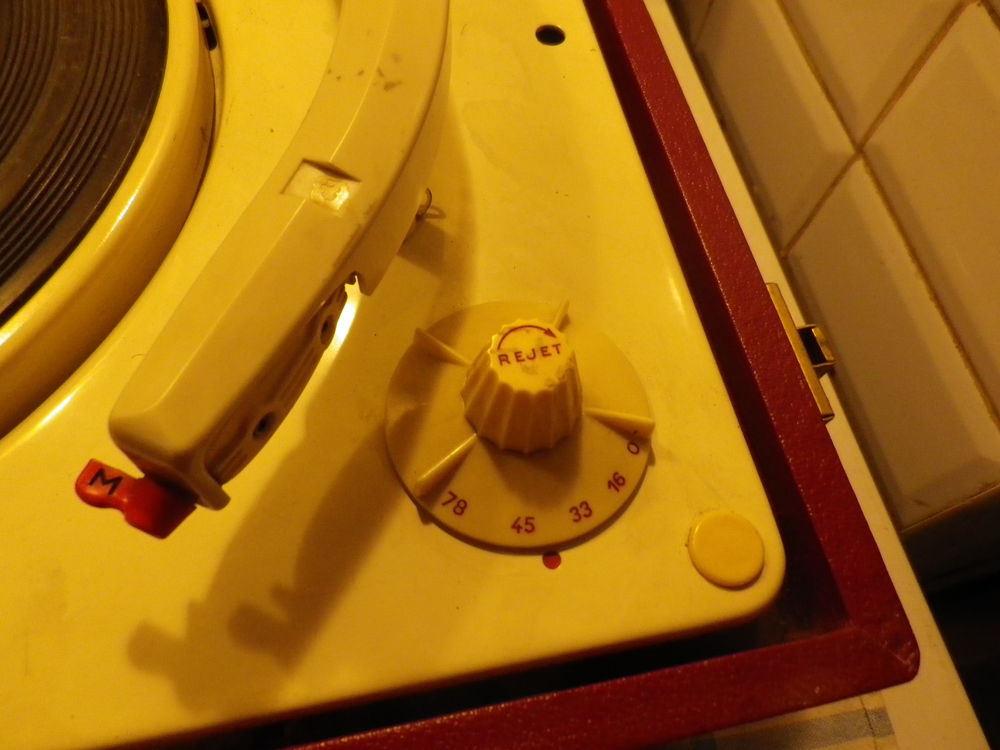 TOURNE DISQUE La Voix de Son Ma&icirc;tre 359 A R&Eacute;VIS&Eacute;E Audio et hifi