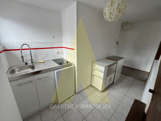  Appartement à louer 2 pièces 37 m²