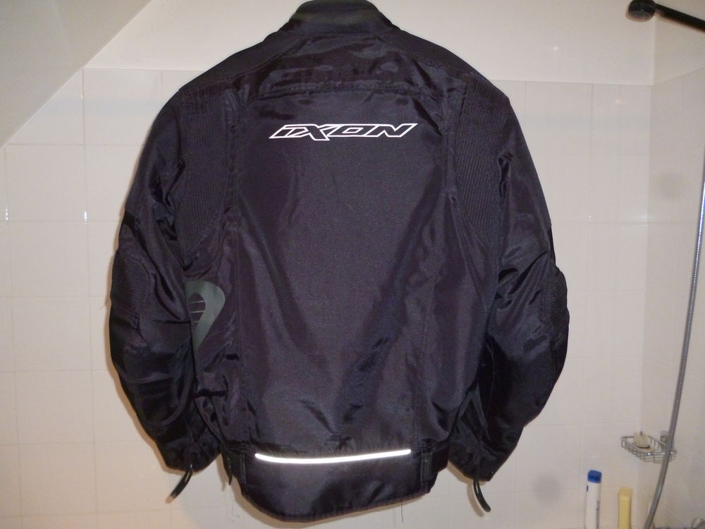 blouson moto V�tements