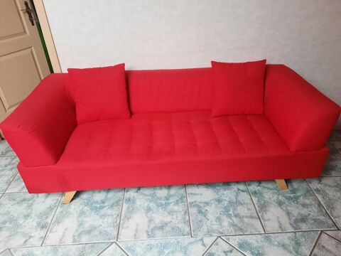 Canap rouge 3 places 110 Bertrange (57)
