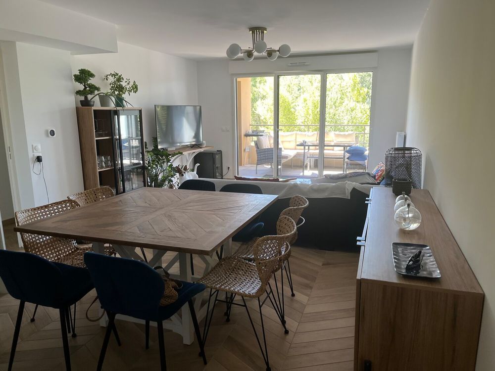 Location Appartement T3 - 72 m� avec terrasse et parking box� Aix-en-provence