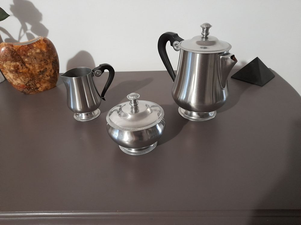 service &agrave; caf&eacute; en inox L&eacute;tang R&eacute;my Décoration