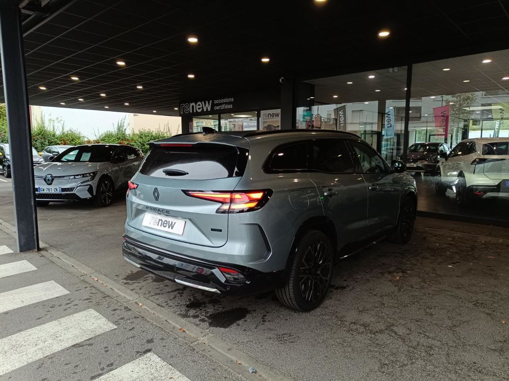 Espace full hybrid E-Tech 200 ch 7pl Esprit Alpine 2026 occasion 95220 Pierrelaye