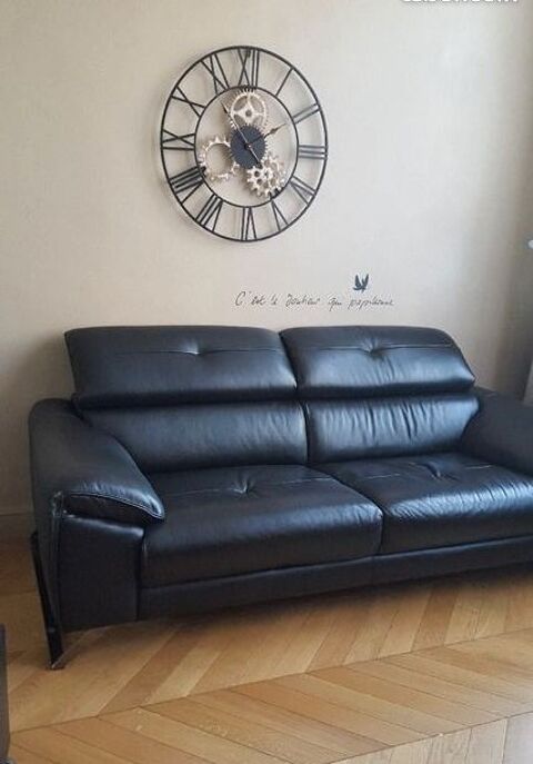 CANAPE CUIR NOIR marque CUIR CENTER 500 Lille (59)
