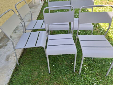 6 chaises en métal neuves 120 Bon-Encontre (47)