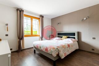  Maison � vendre 7 pi�ces 216 m�