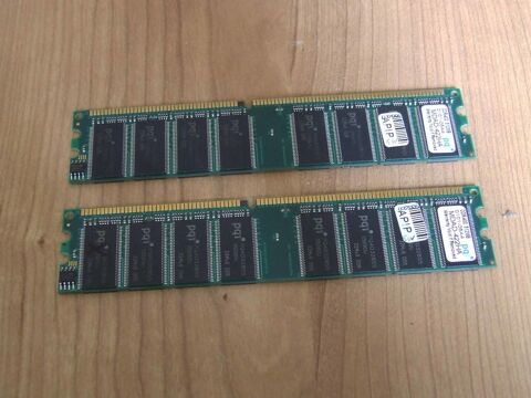 Lot de 2 Barrettes mmoire PQI, DDR400 MHz, 512MB, 184 broch 6 Bagnolet (93)