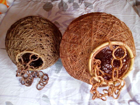 Suspension boules en OSIER TRESSE Le Pradet (83)