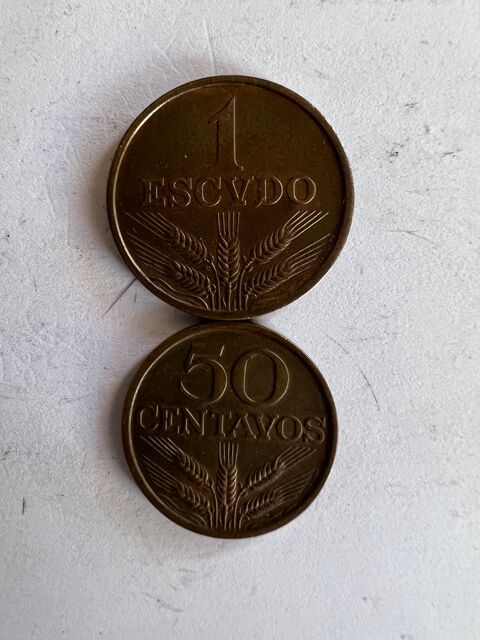 1 Escudos et 50 Centavos de 1979. 5 Pierrelaye (95)