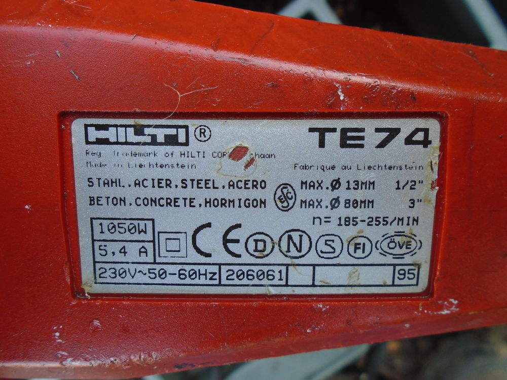 PERFORATEUR Hilti TE 74.. Bricolage
