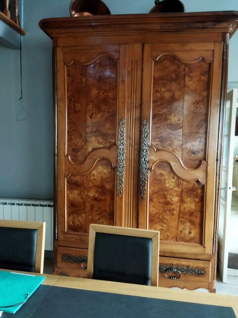 Armoire Louis xv en ormeau 1500 Clion (17)