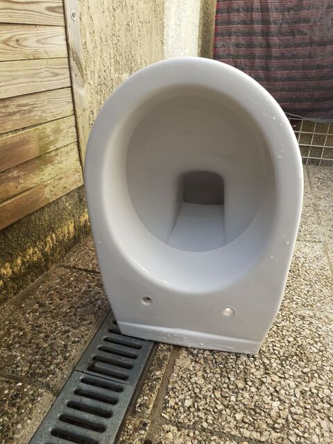 Cuvette WC suspendu 20 Argilliers (30)