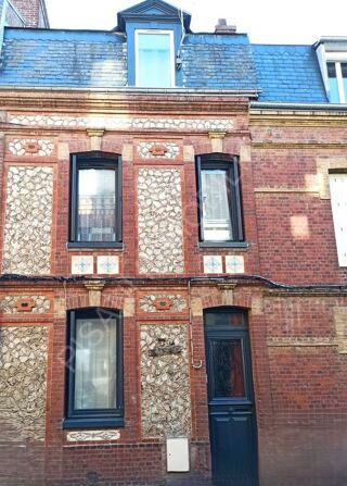  Maison  vendre 5 pices 104 m