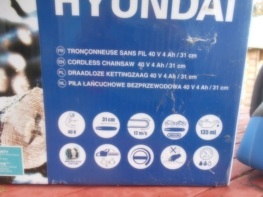 tronconneuse sur batterie 40 volts Bricolage