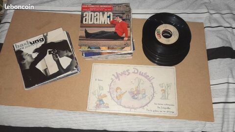 Gros lot de 113 vinyles 45t et pochettes de 45t Saint-Perreux (56)
