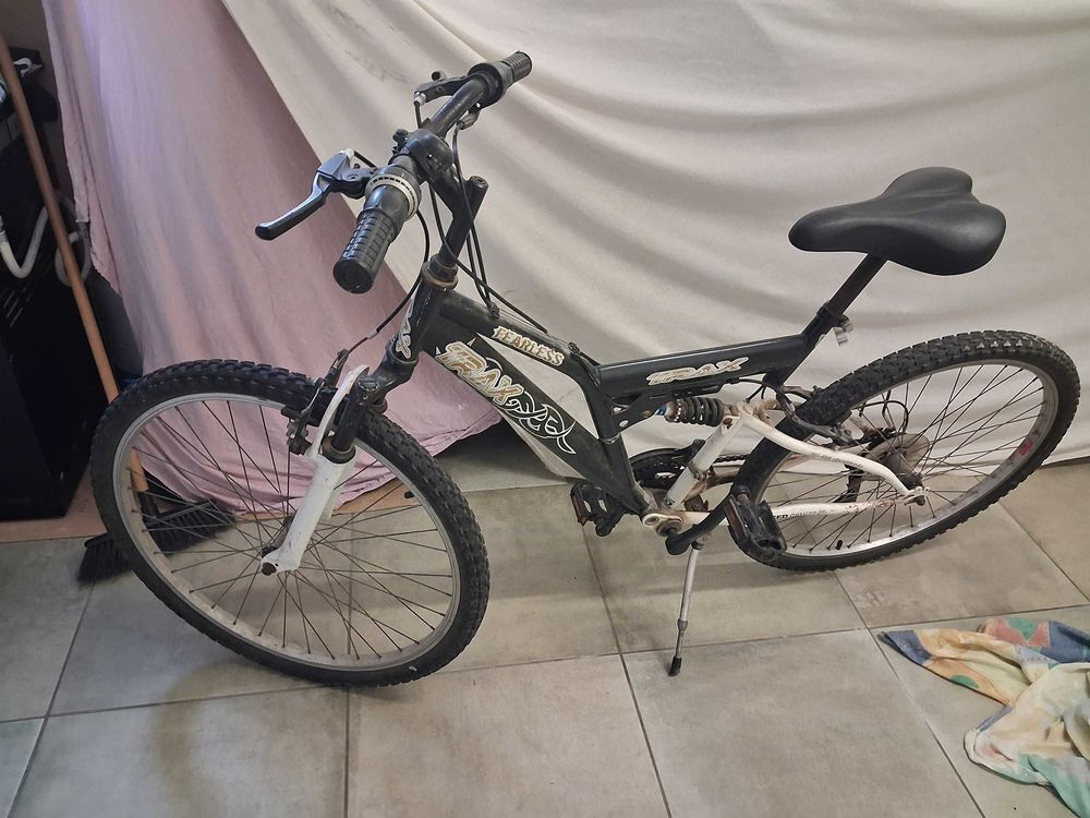 je 2 velo vvt tres bon etat de marche Vélos