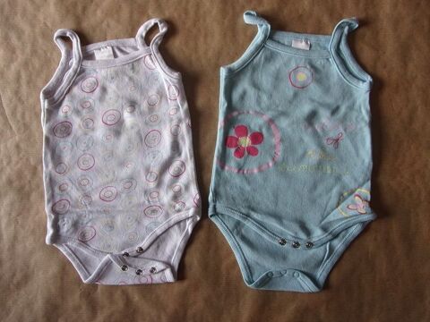 Lot de vtements en taille 12 mois 12 Montaigu-la-Brisette (50)