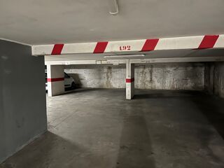  Parking / Garage  louer 14 m