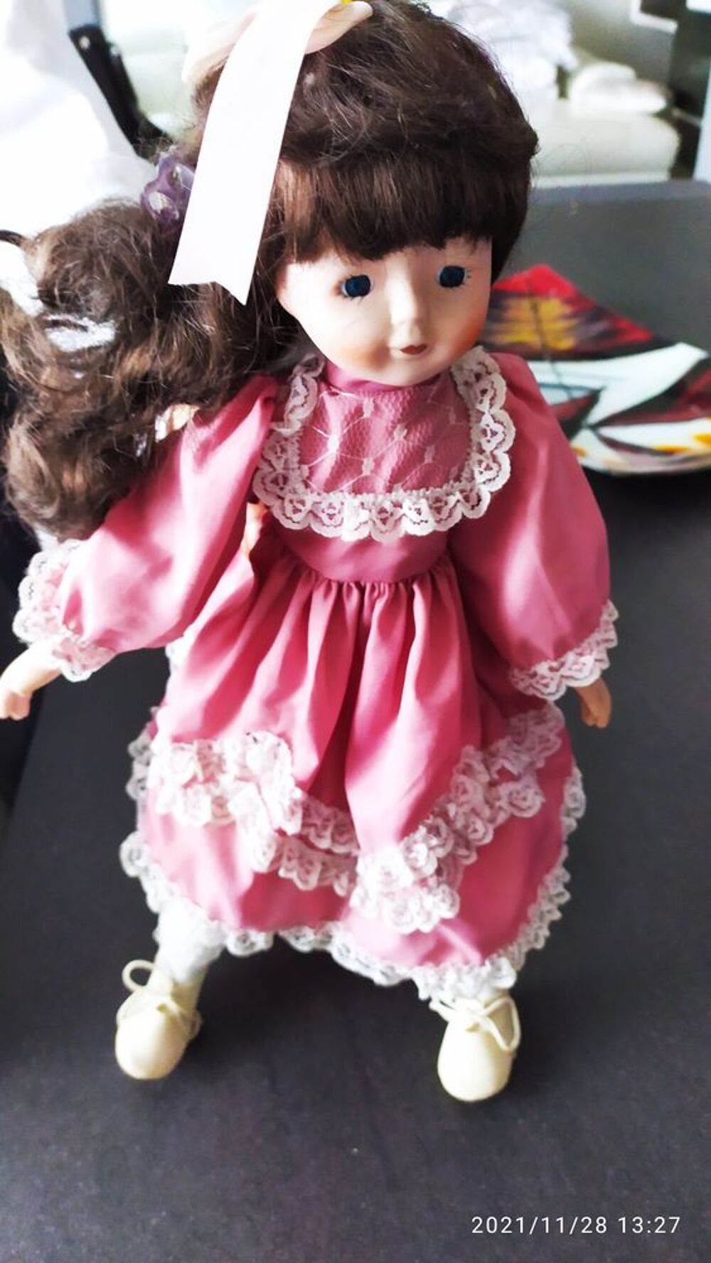 poup&eacute;e en porcelaine : au choix l 