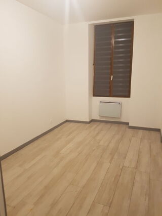  Appartement � louer 2 pi�ces 35 m� Liesse-notre-dame