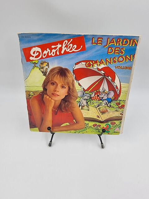 Vinyle 45 tours Doroth�e : Le Jardin des Chansons (Volume 1) 4 Vulbens (74)