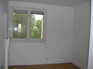  Appartement à louer 4 pièces 67 m²