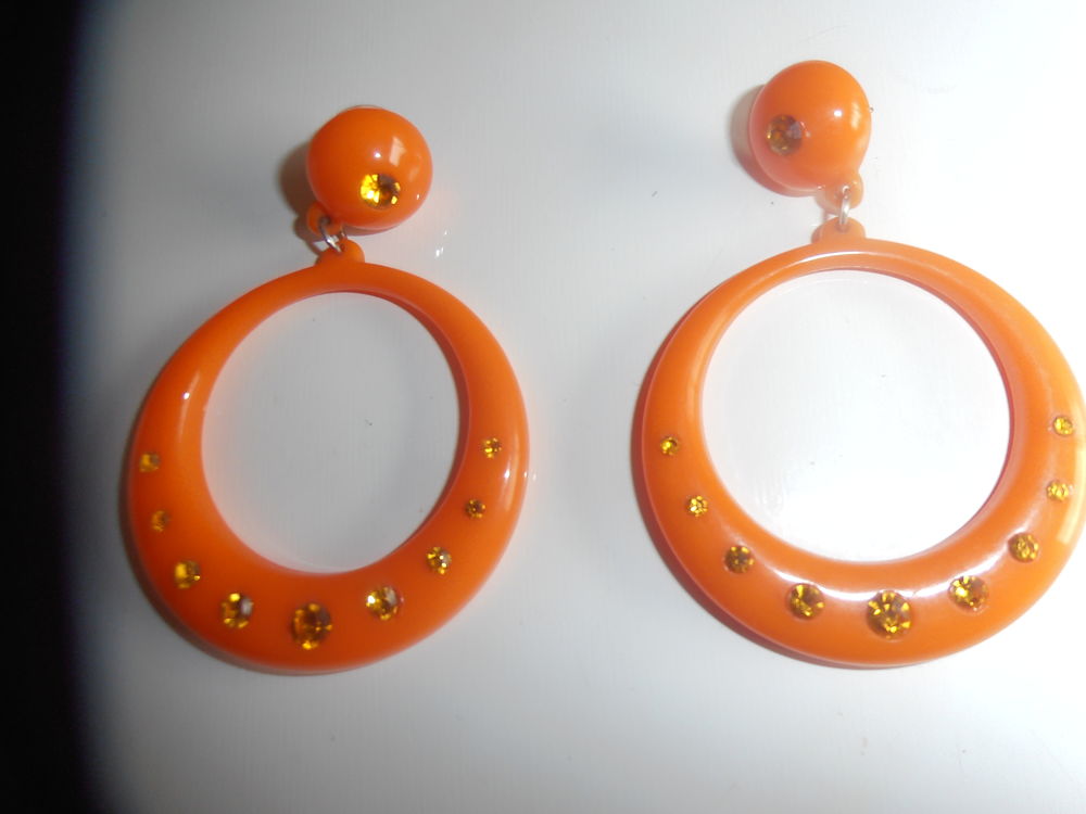 Cr&eacute;oles orange 24 (28b) Bijoux et montres