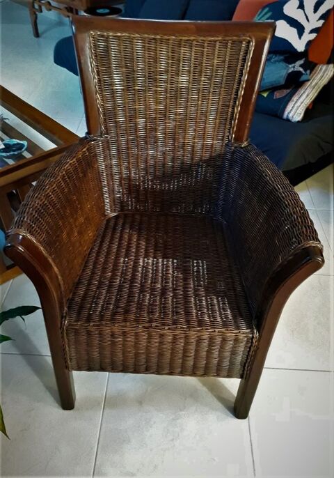 Fauteuil en osier et bois 70 Noisy-le-Grand (93)
