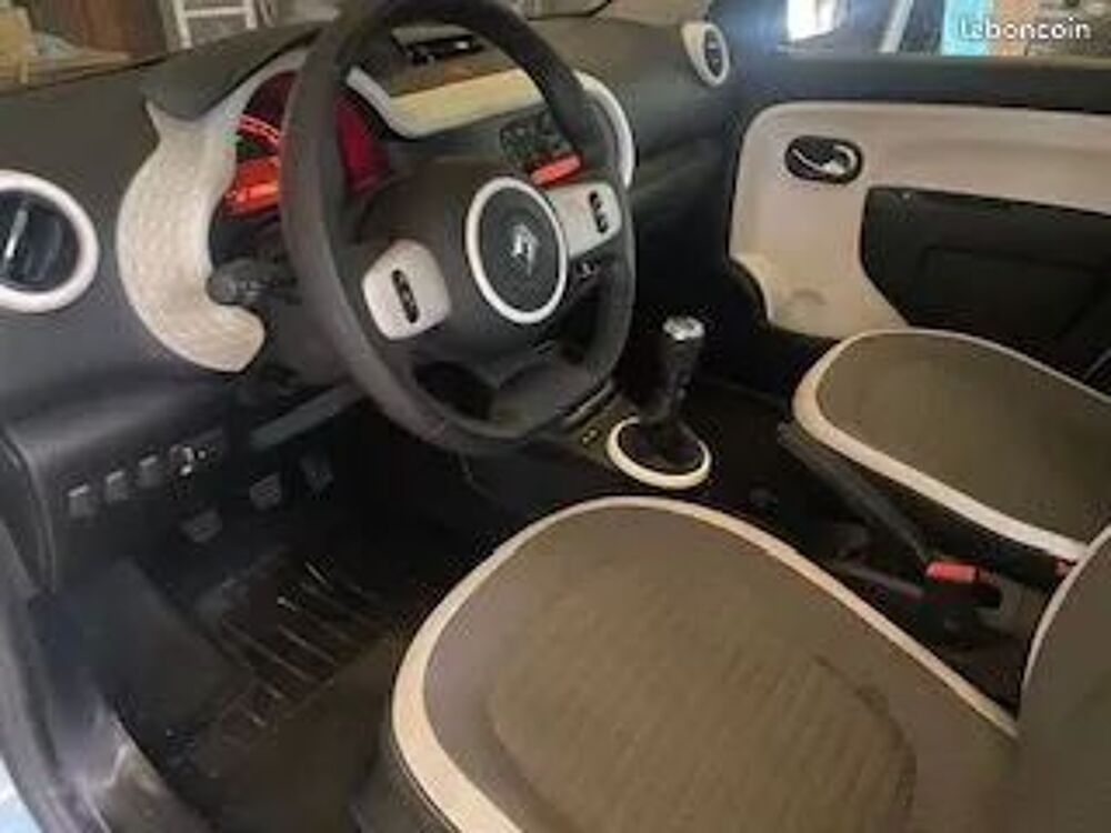 Twingo III TCe 95 Zen 2019 occasion 13160 Ch&acirc;teaurenard