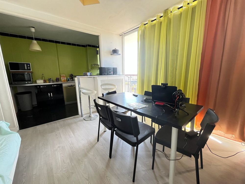 Vente Appartement T4 Lumineux (86m²) 10° étage - Résidence ALLÉE BERLIOZ Villejuif
