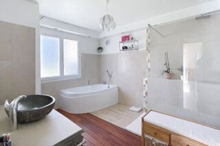  Maison à vendre 6 pièces 145 m²
