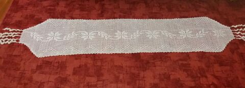 Chemin de table au crochet 5 Le Plessis-Bouchard (95)