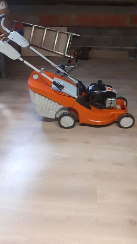 Tondeuse 300 Arles-sur-Tech (66)