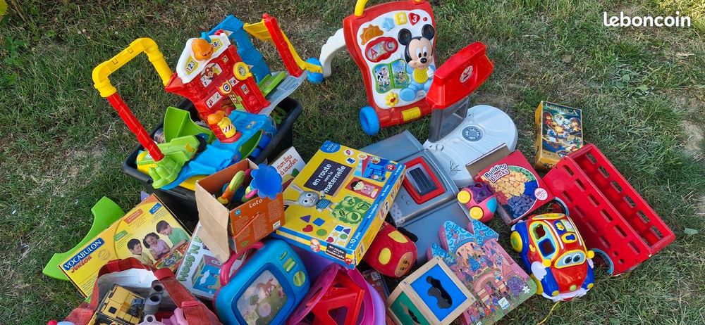 Jouets developpement enfants Jeux / jouets
